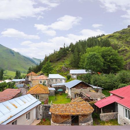 Sno Inn Kazbegi Esterno foto