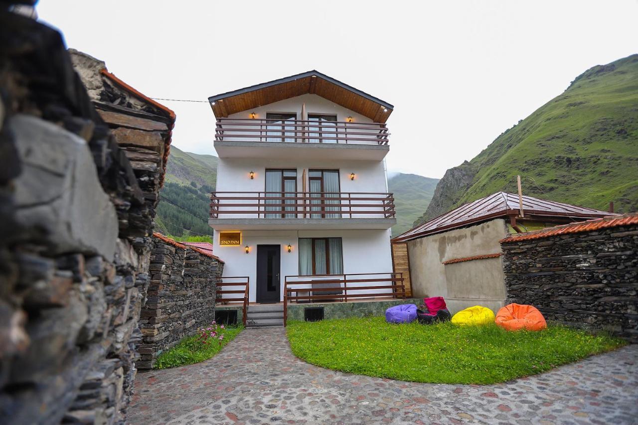 Sno Inn Kazbegi Esterno foto